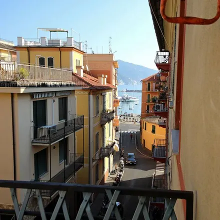 Image 1 - 16038 Santa Margherita Ligure Genoa, Italy - Apartment for rent