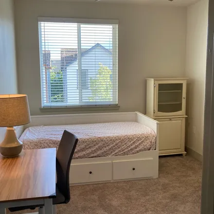 Rent this 1 bed room on Sycamore Avenue in Hercules, CA 94547