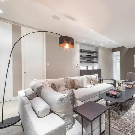 Rent this 4 bed duplex on 5-7 Nutley Terrace in London, NW3 5BX