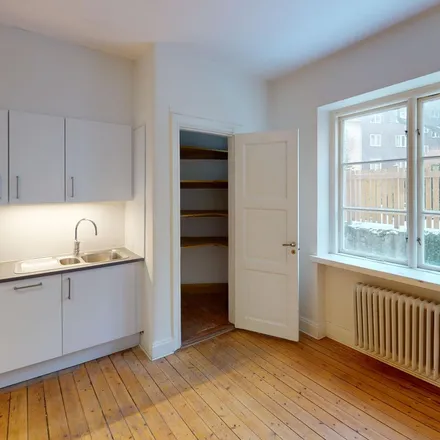 Rent this 2 bed apartment on Furutorpsgatan 57 in 252 45 Helsingborg, Sweden