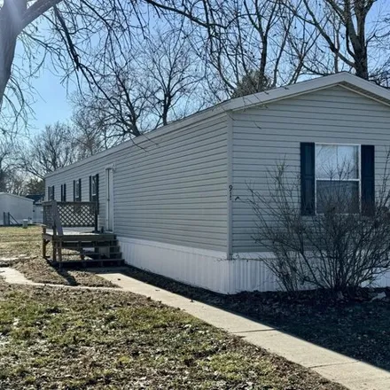 Buy this studio apartment on Picadilly Circus in East Lawn Mobile Home Estates, Kearney
