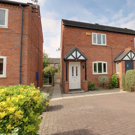 Rent this 2 bed duplex on Saint Matthews Close in Haslington, CW1 5TW