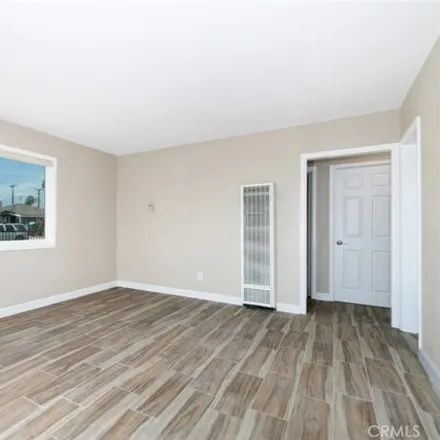 Image 2 - unnamed road, Fontana, CA 92331, USA - Apartment for rent