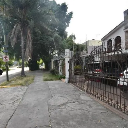 Image 1 - Avenida Tepeyac 1112, Ciudad de los Niños, 45046 Zapopan, JAL, Mexico - House for rent
