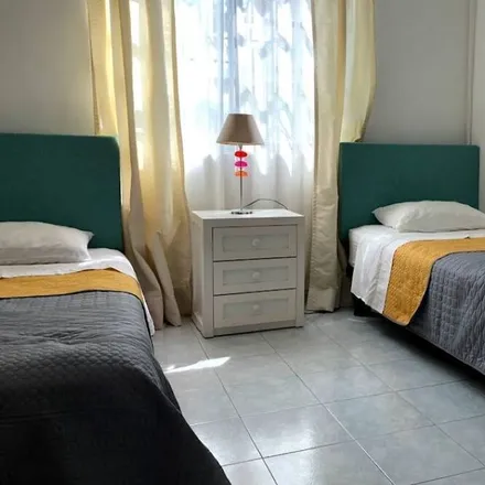 Rent this 3 bed house on Cancún in Benito Juárez, Mexico