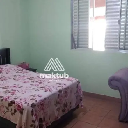 Image 1 - Rua Bororós, Vila Vitória, Santo André - SP, 09195-690, Brazil - House for sale