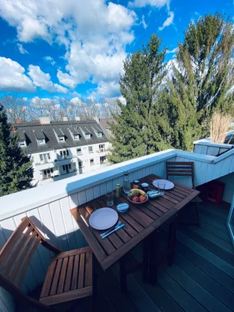 Rent this 2 bed apartment on Rübenkamp 275 in 22337 Hamburg, Germany