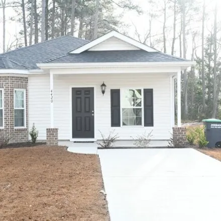 Rent this 3 bed house on 4391 Dawes Street in Loris, SC 29569