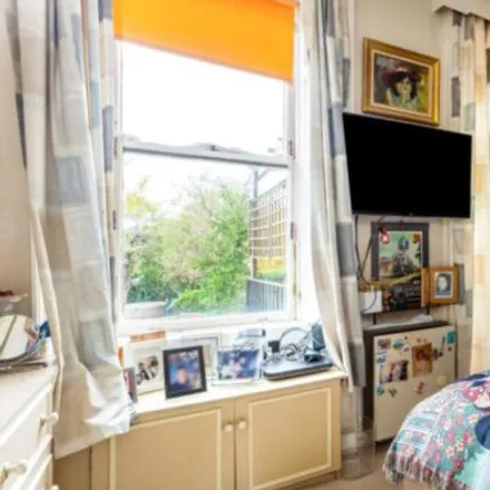 Image 5 - Queen's Parade, Bath, BA1 2HB, United Kingdom - Townhouse for sale