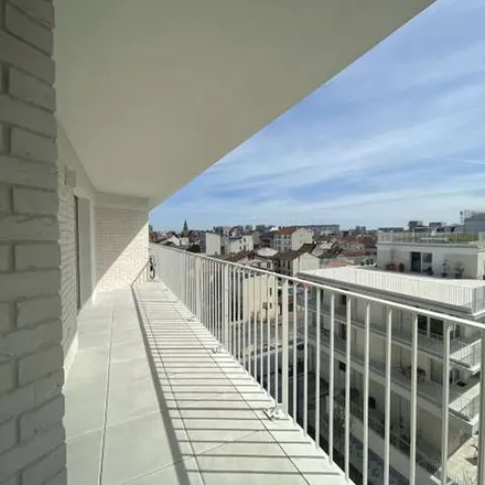 Image 4 - 3 Rue Édouard Renard, 93120 La Courneuve, France - Apartment for rent