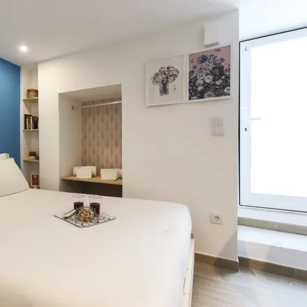 Rent this 1 bed apartment on Solar de São Cristóvão in Rua das Farinhas 42, 1100-515 Lisbon