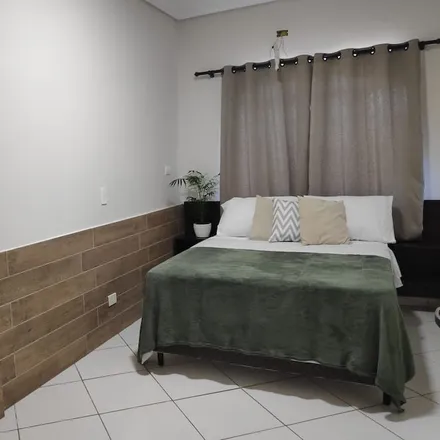 Rent this 3 bed house on Foz do Iguaçu