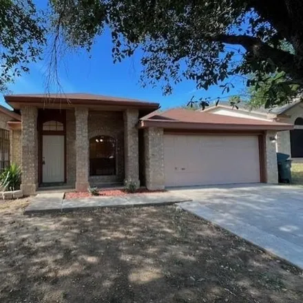 Rent this 3 bed house on 1762 Woodland Drive in Laredo, TX 78045