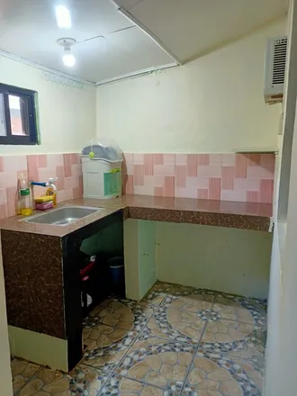 Rent this 1 bed house on Las Piñas in Pulanglupa Uno, PH