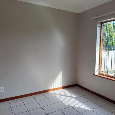 Image 5 - Edinburgh Drive, Nelson Mandela Bay Ward 60, Eastern Cape, 6212, South Africa - Apartment for rent