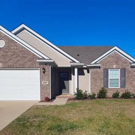 Buy this 3 bed house on Kobus Street in Bowling Green, KY 42102