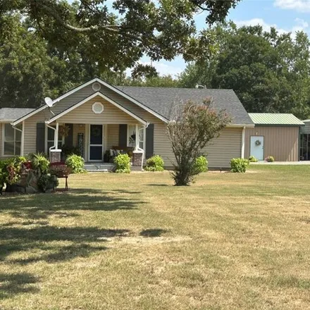 Buy this 2 bed house on unnamed road in Texanna, McIntosh County