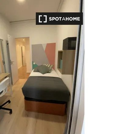 Rent this 7 bed room on Passeig de Manuel Girona in 11, 08034 Barcelona