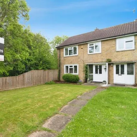 Buy this 3 bed townhouse on Witchards in Basildon, SS16 5BL