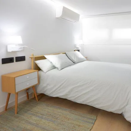 Rent this 1 bed apartment on Madrid in Calle de Esteban de Arteaga, 6