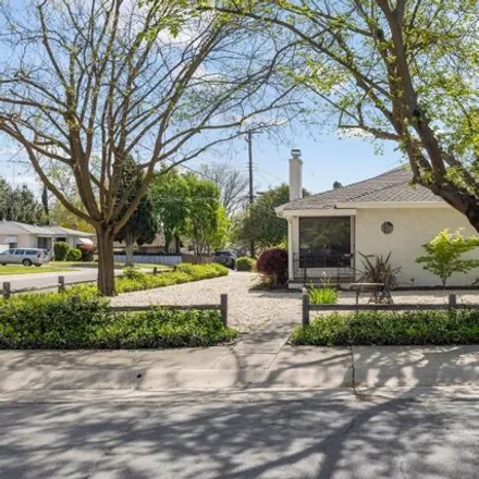 Buy this 4 bed house on 5520 M Street in Sacramento, CA 95819