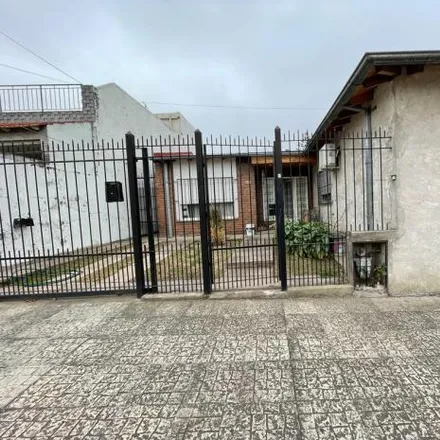 Buy this 2 bed house on Hipólito Yrigoyen in Partido de La Matanza, B1752 CXU San Justo
