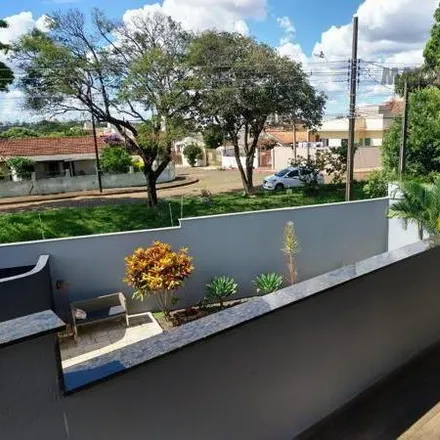 Buy this 3 bed house on Rua Luguslávia in Inglaterra, Londrina - PR