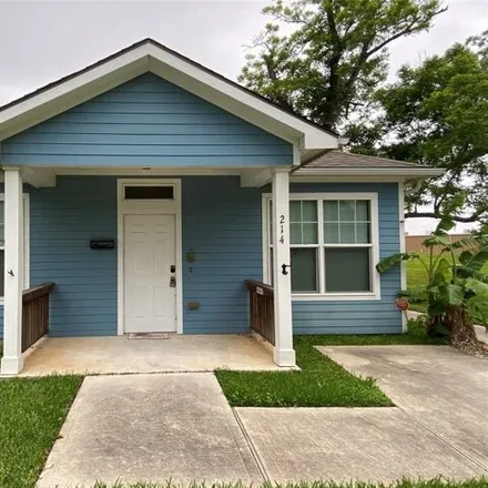 Rent this 3 bed house on 298 Leroy in Texas City, TX 77591