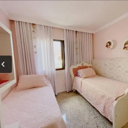Buy this 4 bed house on Avenida Prado Júnior in Parque das Nações, Aparecida de Goiânia - GO