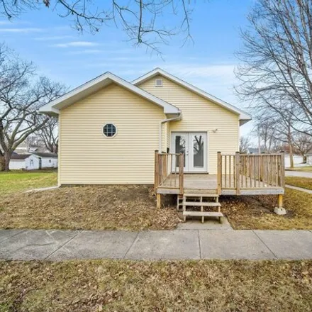 Buy this 2 bed house on 674 14th Street in Boone, IA 50036