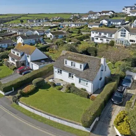 Buy this 5 bed house on 37 Treverbyn Road in Padstow, PL28 8DN