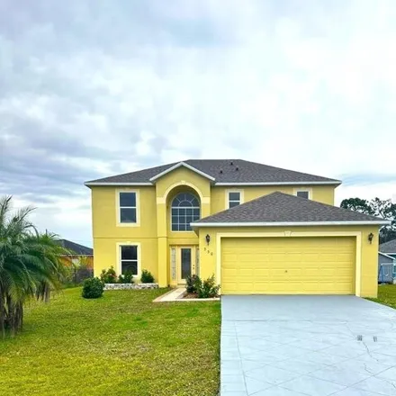 Buy this 4 bed house on 562 Hummingbird Court in Polk County, FL 34759