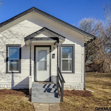 Buy this 2 bed house on 4718 Browne Street in Omaha, NE 68104