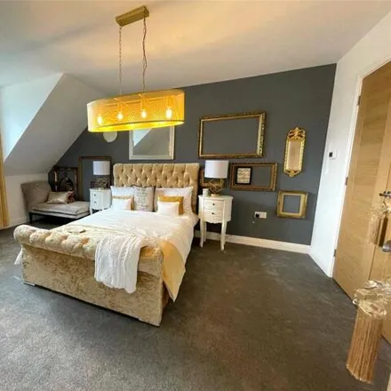 Buy this 4 bed duplex on Springview Fields in Tewkesbury, GL20 8FL