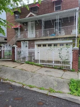 Rent this 2 bed house on 813 Cranford Avenue in New York, NY 10470