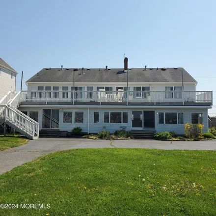 Image 3 - 754 Ocean Ave, Sea Bright, New Jersey, 07760 - House for rent
