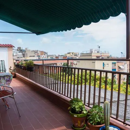 Rent this 3 bed apartment on 293 - Petrarca 44 in Carrer de Petrarca, 08001 Barcelona