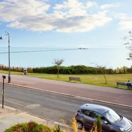 Image 2 - Grevel Lodge, 21 Clifftown Parade, Southend-on-Sea, SS1 1DL, United Kingdom - Duplex for sale