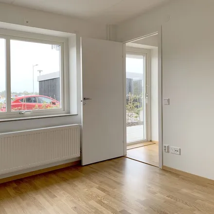 Rent this 3 bed apartment on Dressinvägen 2 in 269 43 Båstad, Sweden