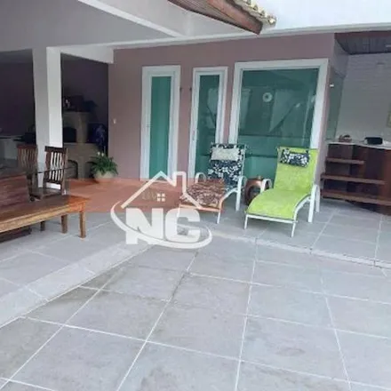 Buy this 4 bed house on Rua Marilda Gonçalves do Nascimento in Matapaca, Niterói - RJ