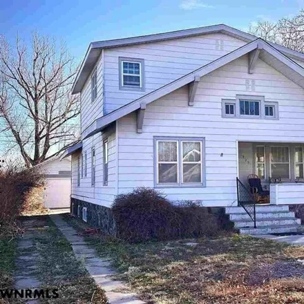 Buy this 2 bed house on 501 East 18th Street in Scottsbluff, NE 69361