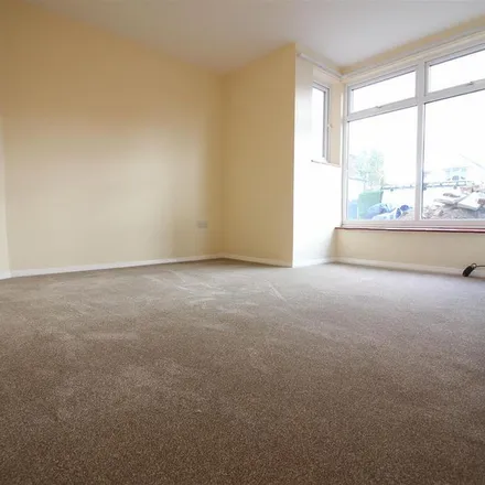 Image 2 - 21 Berry Way, Rickmansworth, WD3 7EY, United Kingdom - Apartment for rent