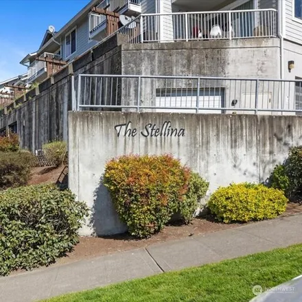 Buy this 2 bed condo on 833 Davis Place South in Seattle, WA 98144