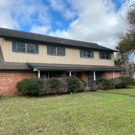 Buy this 5 bed house on 656 Merchant Street in El Campo, TX 77437