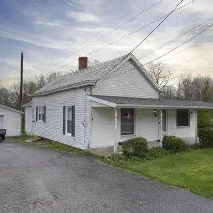 Buy this 2 bed house on 26 North Main Street in Dry Ridge, KY 41035