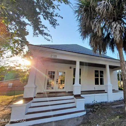 Buy this 3 bed house on 1709 21st Avenue in Gulfport, MS 39501