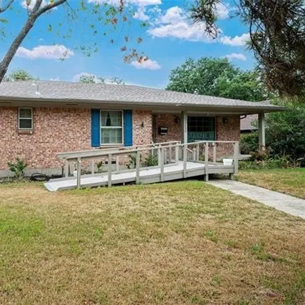 Image 3 - 13630 Willow Bend Road, Dallas, TX 75240, USA - House for rent