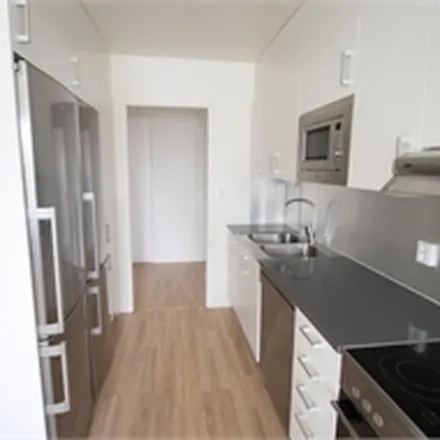 Rent this 4 bed apartment on Agneshögsgatan in 501 72 Motala, Sweden