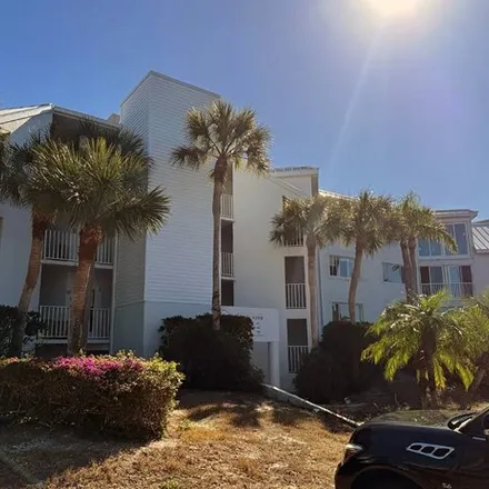 Buy this 3 bed condo on unnamed road in Gasparilla, Charlotte County