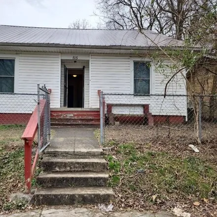 Rent this 3 bed house on 486 South Olive Street in Knoxville, TN 37915